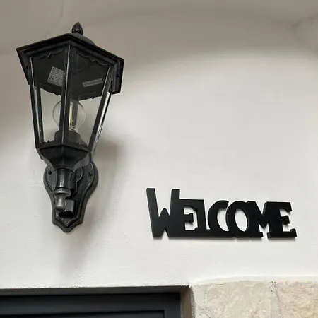 Cantovi Apartament Bari